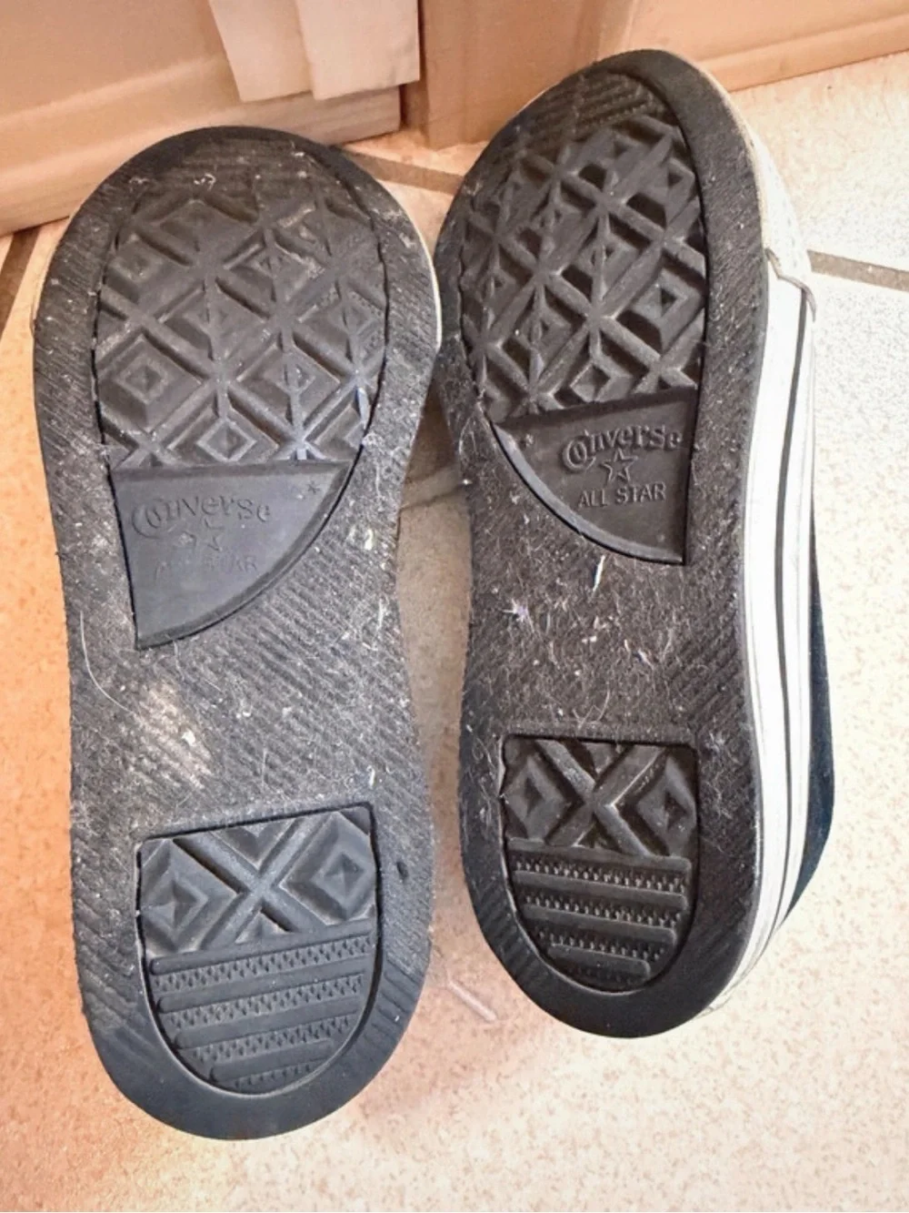 Kids Black Converse Low-Top Size 2